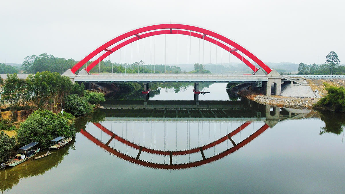 大風江大橋，獲中國鋼結(jié)構(gòu)金獎.jpg